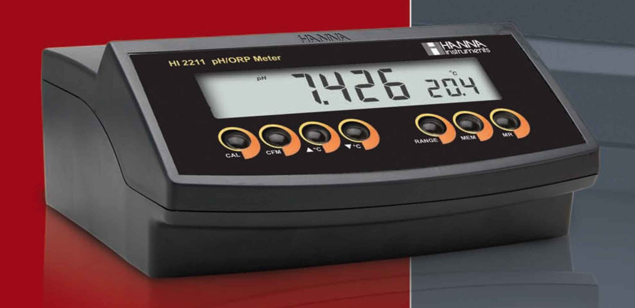 PH Meter Bench Type pH/mV/Temp HI2211 Made in Hanna Romania Glassco